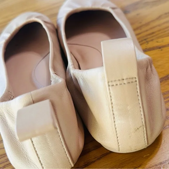 Cole Haan Nude Leather Ballet Flats (shoe17) - Picture 6 of 7